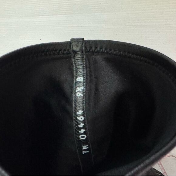 Stuart Weitzman leather knee high pull on heeled boots black size 9.5 - Picture 15 of 17